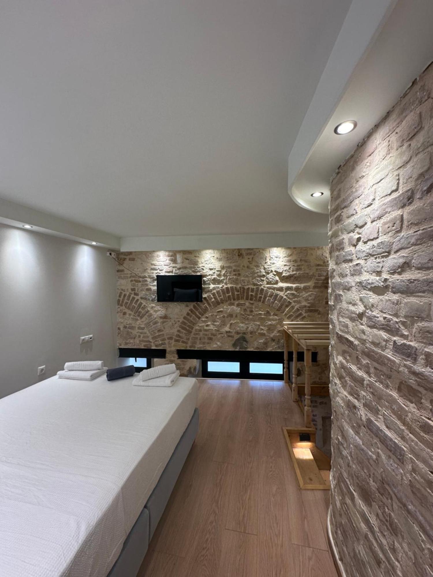Q Rocco Apartments, Corfu Town Esterno foto